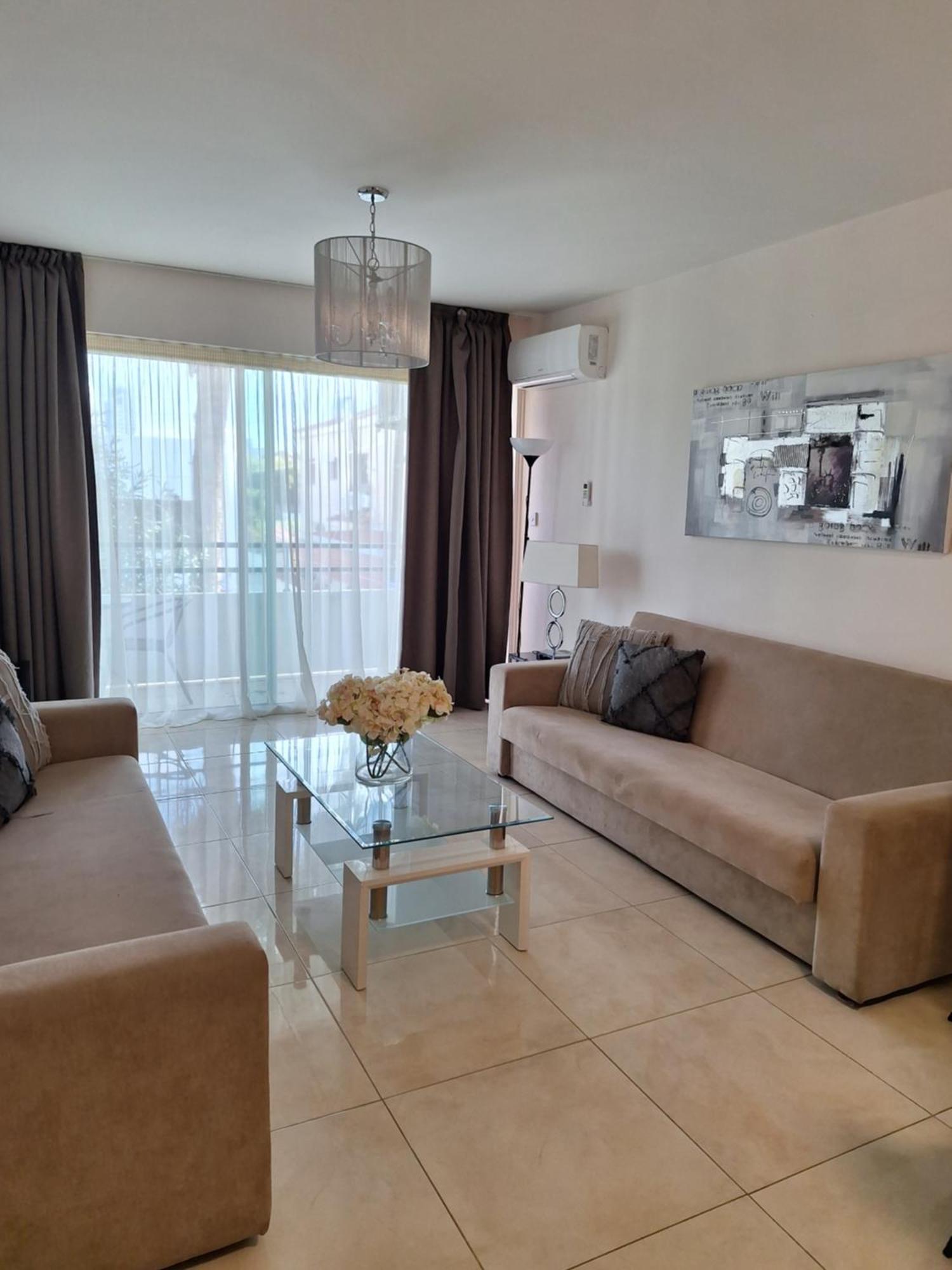 Marianna Hotel Apartments Limassol Luaran gambar