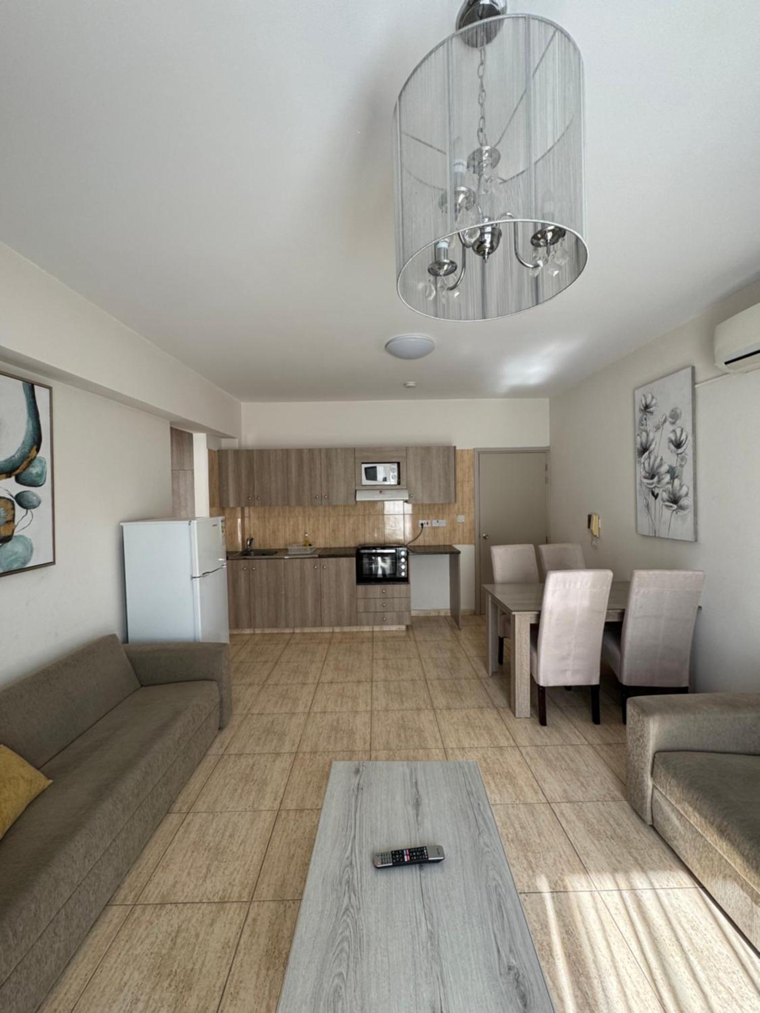 Marianna Hotel Apartments Limassol Luaran gambar
