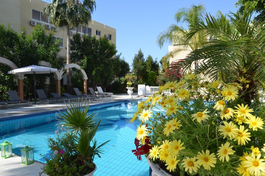 Marianna Hotel Apartments Limassol Luaran gambar