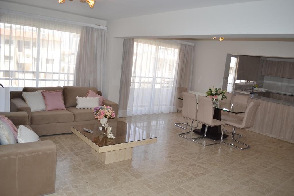 Marianna Hotel Apartments Limassol Luaran gambar