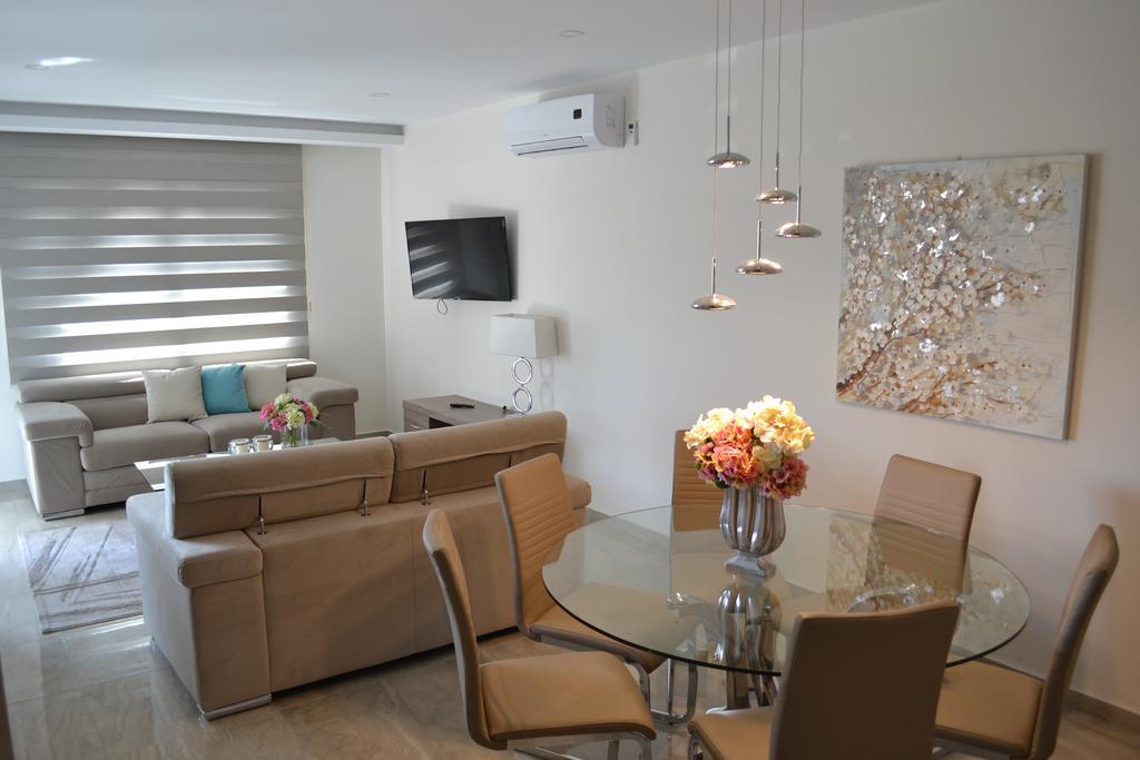 Marianna Hotel Apartments Limassol Luaran gambar
