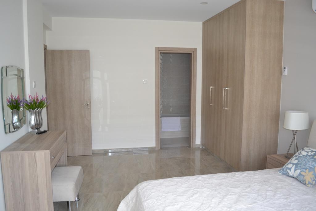 Marianna Hotel Apartments Limassol Luaran gambar